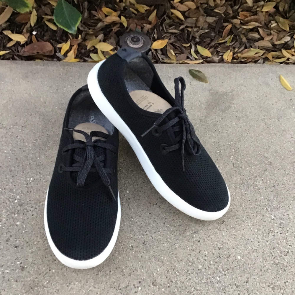 Black Women's Sneakers